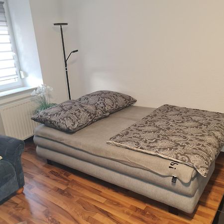 Modernisierte Wohnung, Zentral Gelegen In Historischer Altstadt Mücheln Kültér fotó